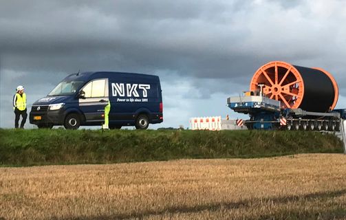 Cable drum with HV cable and NKT car